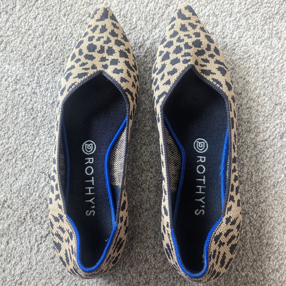 Rothy’s | The point flats in leopard